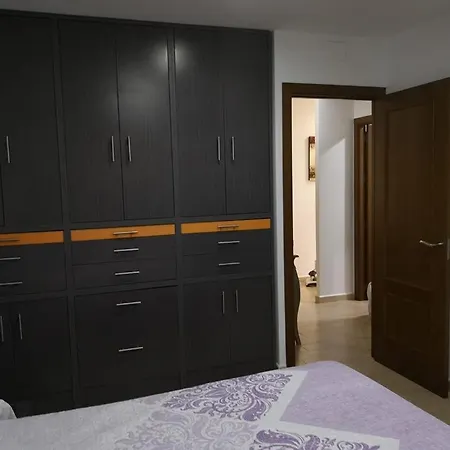 Apartamento En Centro De Conil, Calle Becquer 56, A/c, Wifi, Garaje Apartment Conil De La Frontera